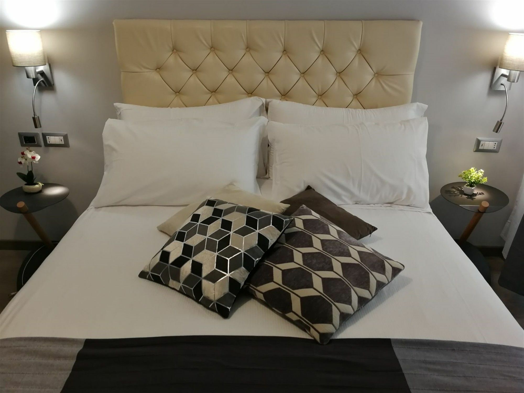 Clementi 18 Suites Рим Екстериор снимка